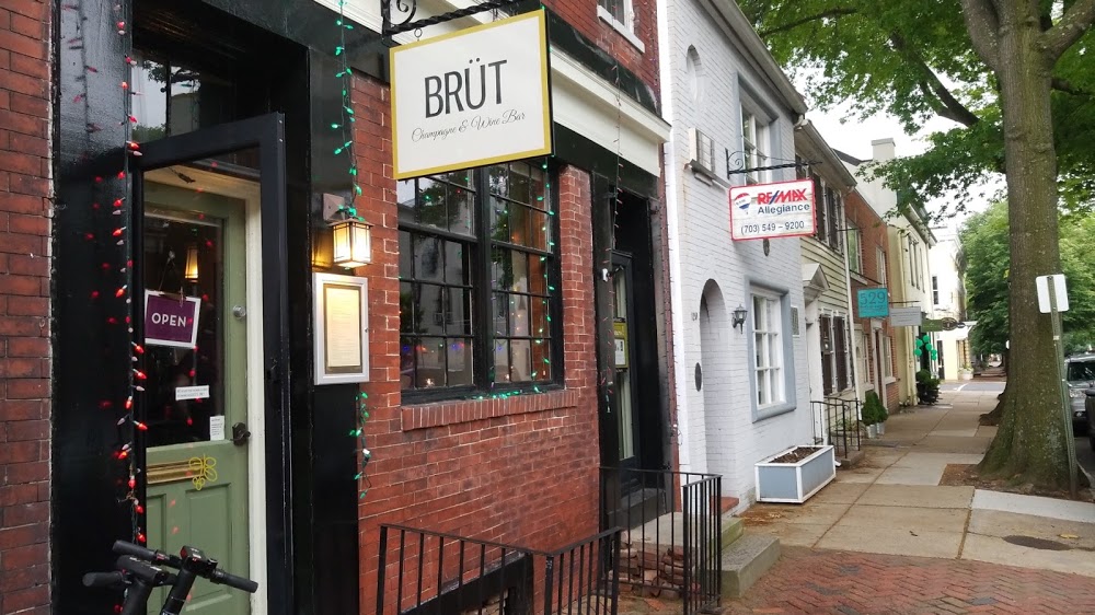 Brut Champagne and Wine Bar